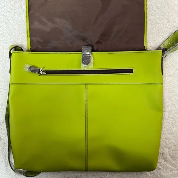 Glenroyal Chic Handcrafted in Scotland Apple Green Crossbody Bag Satchel - Picture 10 of 11